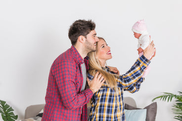 "Choosing the Right Formula for Your Baby – A Pediatrician’s Guide"